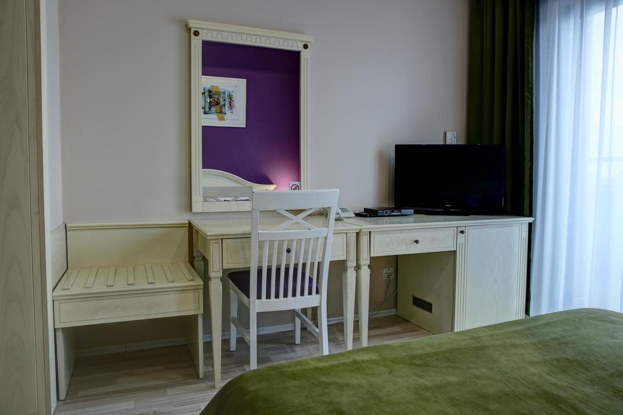 Hotel Gorenje Pristina Eksteriør billede