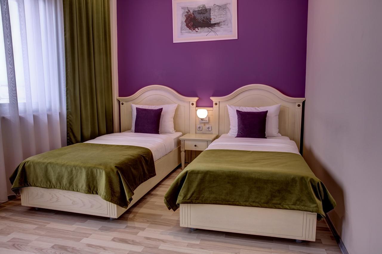 Hotel Gorenje Pristina Eksteriør billede