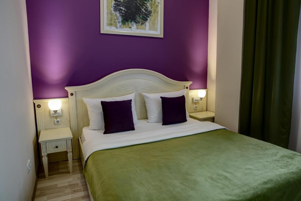 Hotel Gorenje Pristina Eksteriør billede